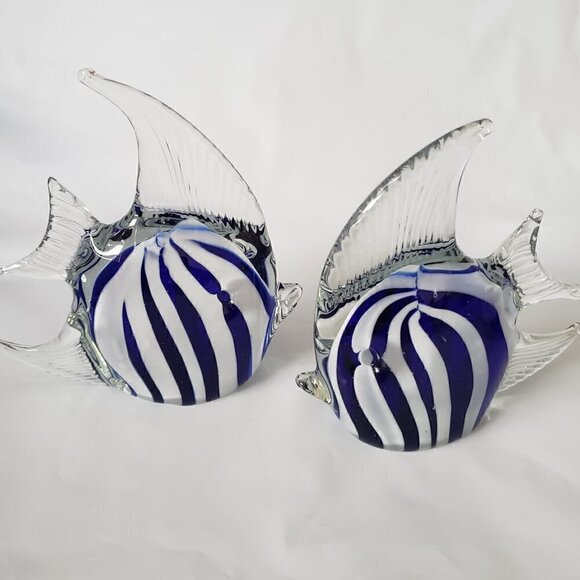 Dynasty Gallery Glass Paperweights Angel Fish Clear White Blue Stripes Set of 2 - Picture 1 of 11